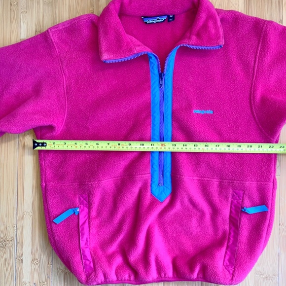 Vintage Patagonia M Hot Pink Blue Purple Half Zip Fleece Pullover Womens 12 USA - Picture 11 of 13